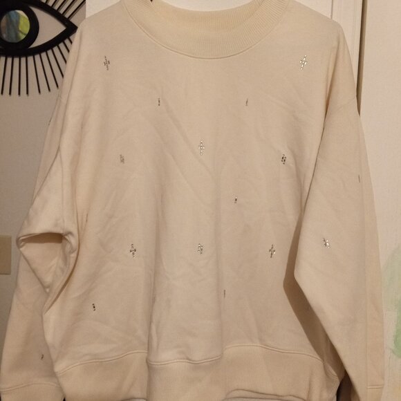 Sweater - Picture 1 of 3